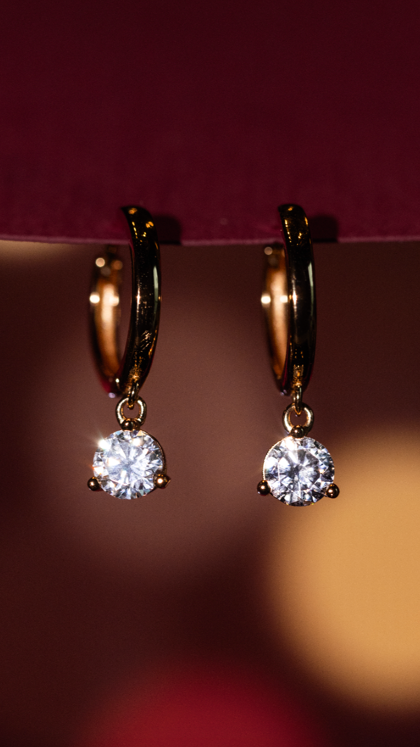 Hair and Fur to Diamonds | Luxury Gifts | Ashes Pendant | Anniversary Gift | Keepsakes | Custom Diamond | Ashes to Diamond | Memorial Diamond | Singapore