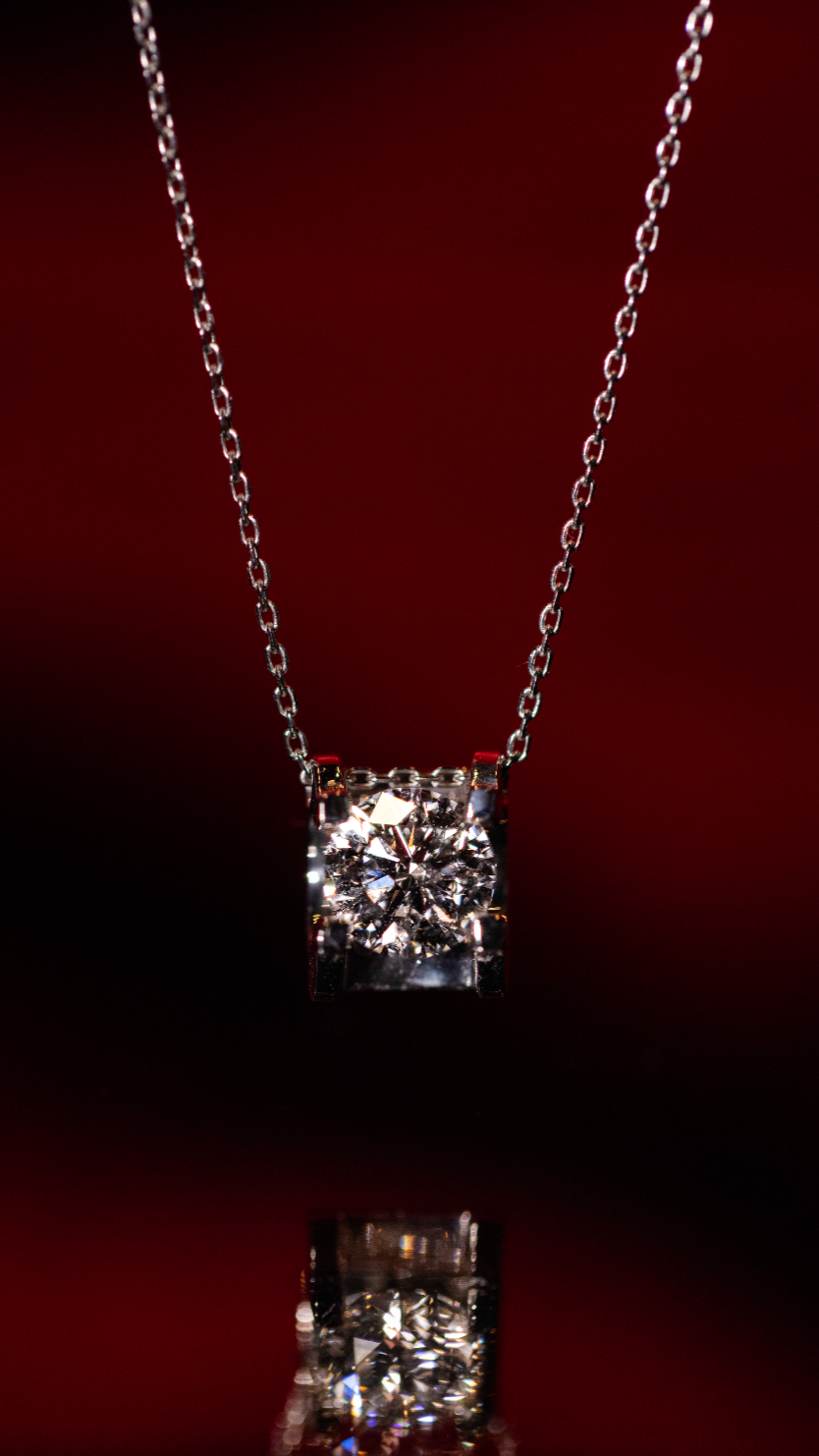 Hair and Fur to Diamonds | Luxury Gifts | Ashes Pendant | Anniversary Gift | Keepsakes | Custom Diamond | Ashes to Diamond | Memorial Diamond | Singapore
