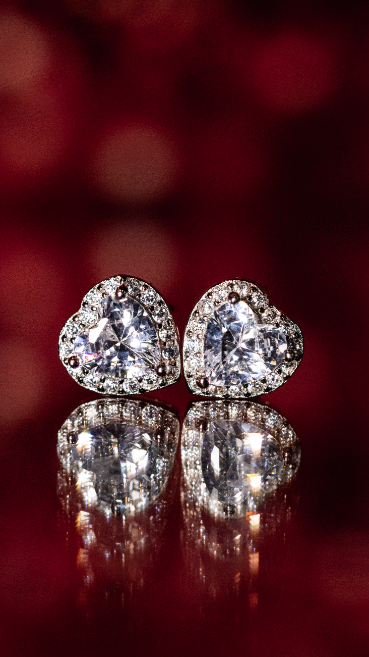 Hair and Fur diamonds | Ashes Pendant | Anniversary Gift | Keepsakes | Custom Diamond | Ashes to Diamond | Memorial Diamond | Singapore
