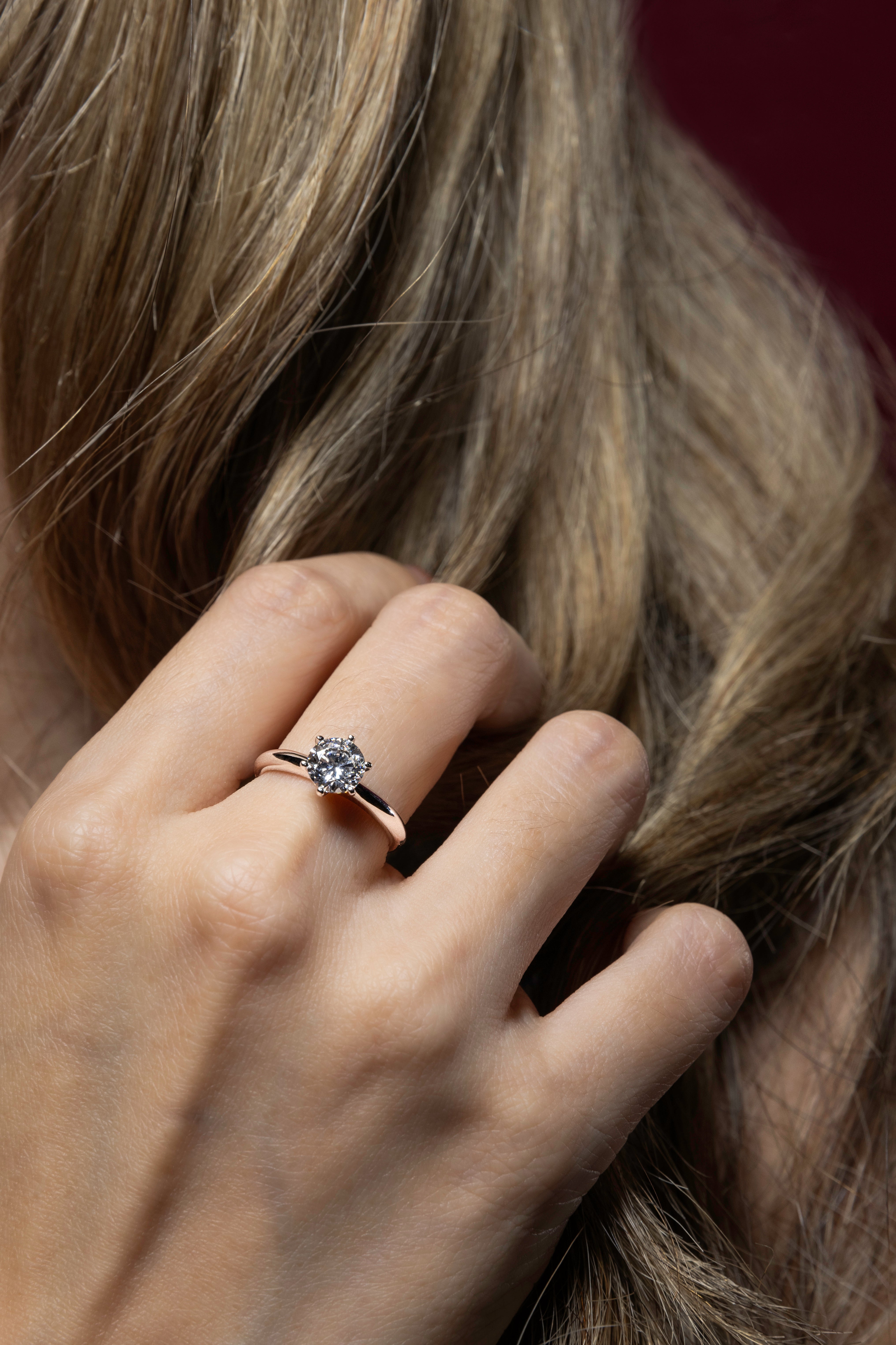 Hair and Fur diamonds | Anniversary Gift | Unique engagement rings | Keepsakes | Custom Diamond | Ashes to Diamond | Memorial Diamond | Singapore